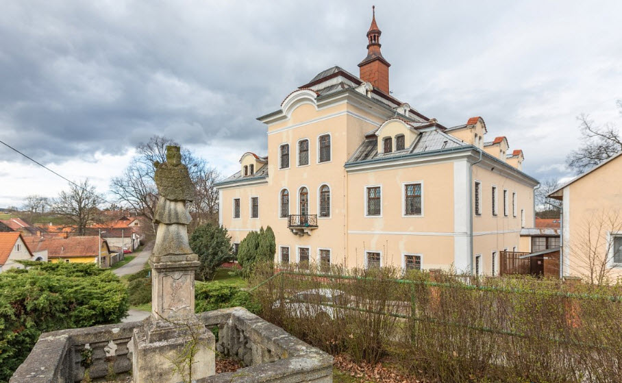 Zámek Nalžovice, Czech Republic (Czechia)